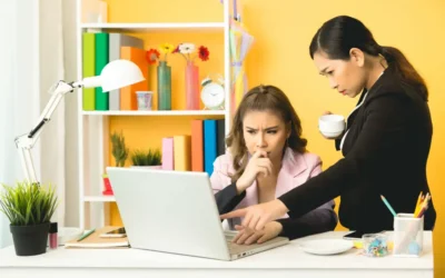 Online Training Courses vs Classroom Training: Which One is Better for Career Growth?